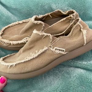 Crocs men’s 8 canvas slip on